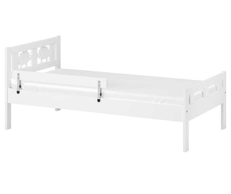 Cama de criança do IKEA