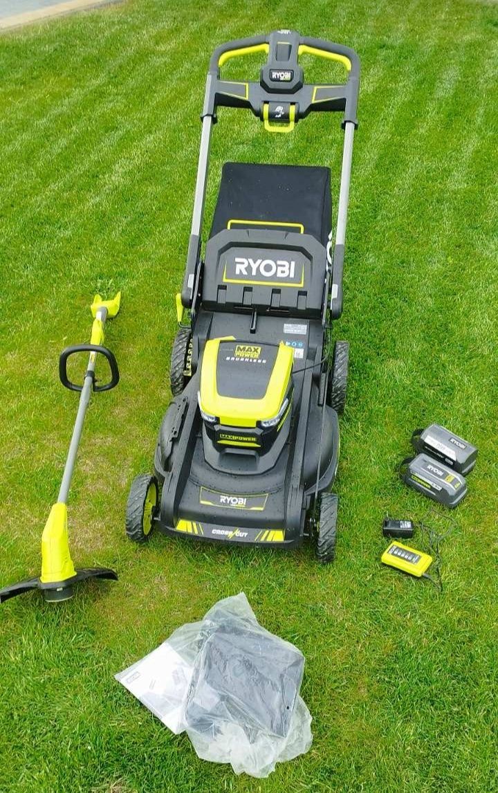Kosiarka Ryobi RY36LMXSP53A-160 szer. 53cm 2 baterie plus podkaszarka