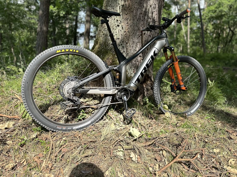 Trek Powerfly 4 – e-MTB  FOX 34 Factory | Rozmiar