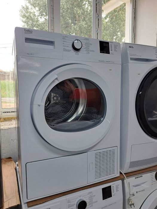 Сучасна сушильна машина Beko b300 з тепловим насосом
