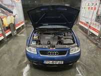 Audi A3 8L lift na {części w bogatej wersji wyposażenia}