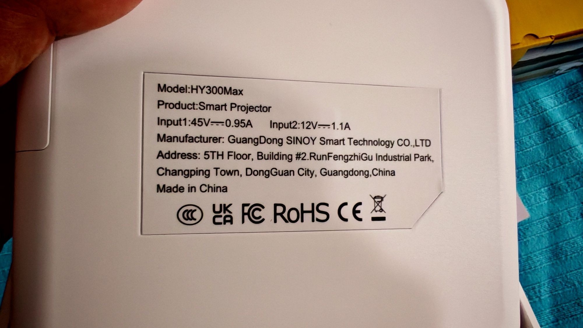 Projetor Android 14 - Magcubic HY300 Max