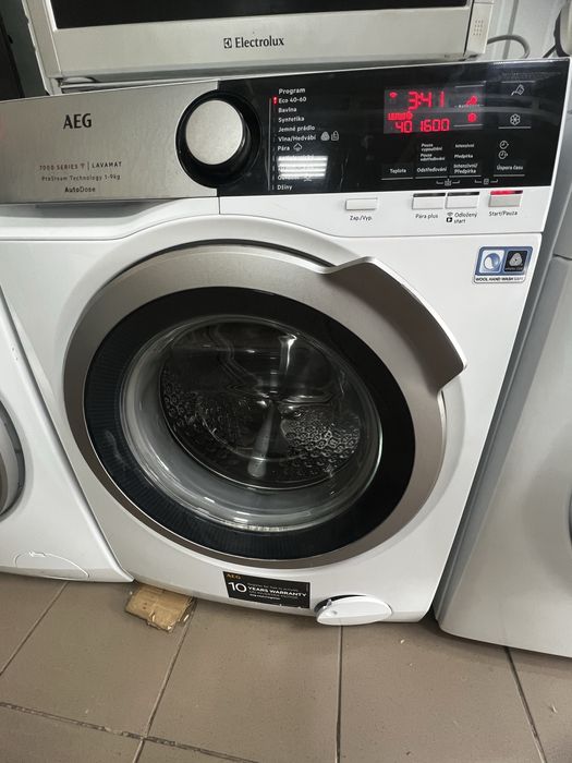 Пральна машина AEG 9 кг