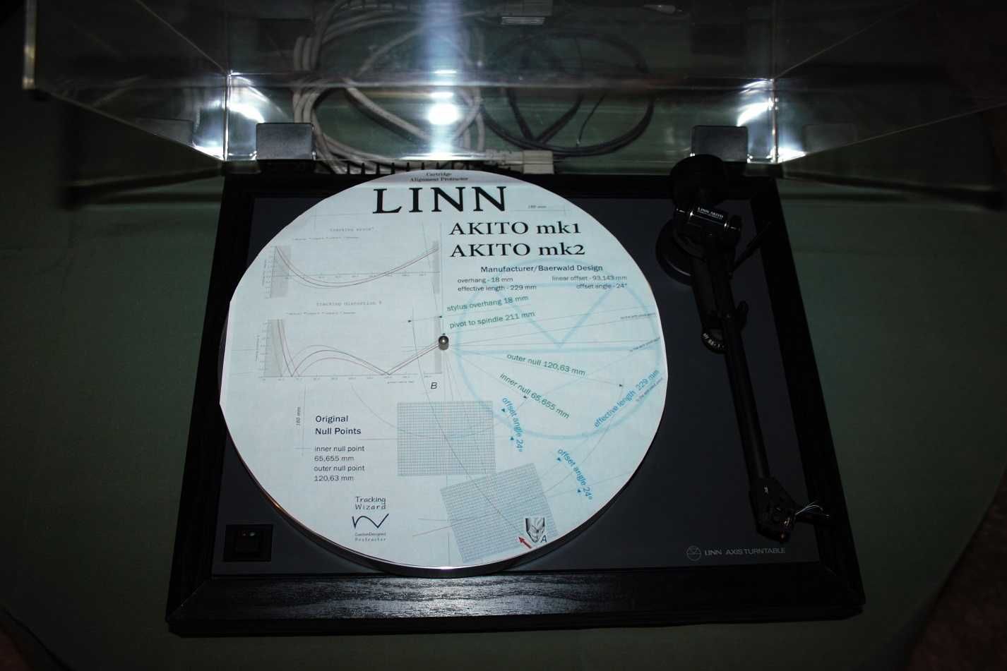 Gramofon Linn Axis z ramieniem Linn Akito