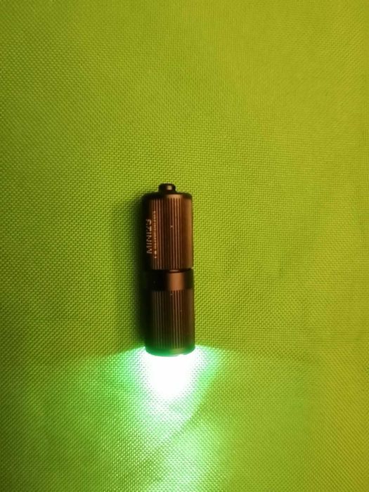 Trustfire Mini2s - latarka LED z brelokiem na klucze