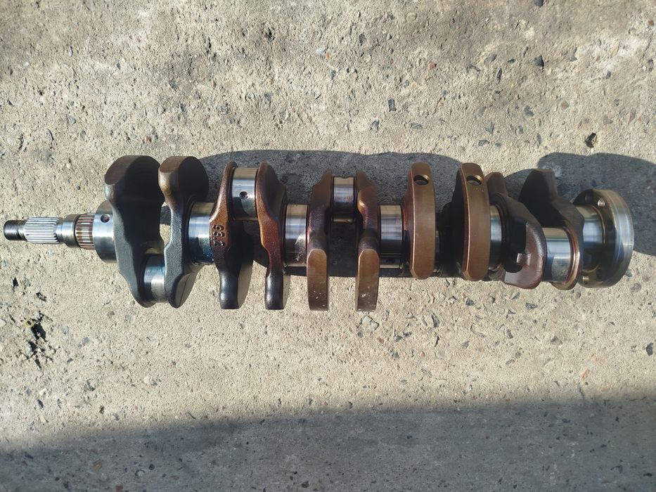 Wał korbowy Volvo 2.5t 7810 ford focus st mondeo