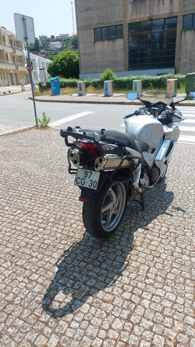 Honda VFR 800 VTEC 2006