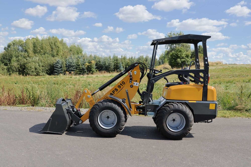 Miniładowarka przegubowa kołowa APS 910 Silnik Xinchai / Kubota NOWA