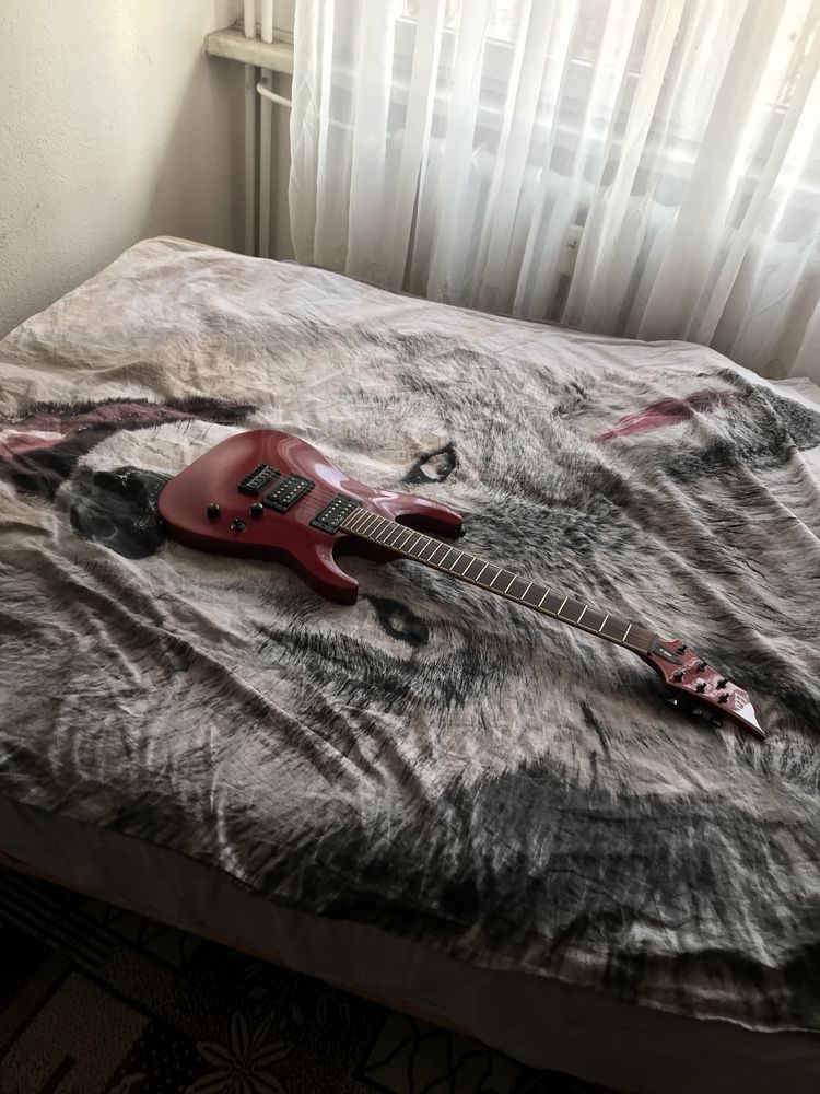 Gitara Elektryczna LTD ESP model H-200 Superstrat