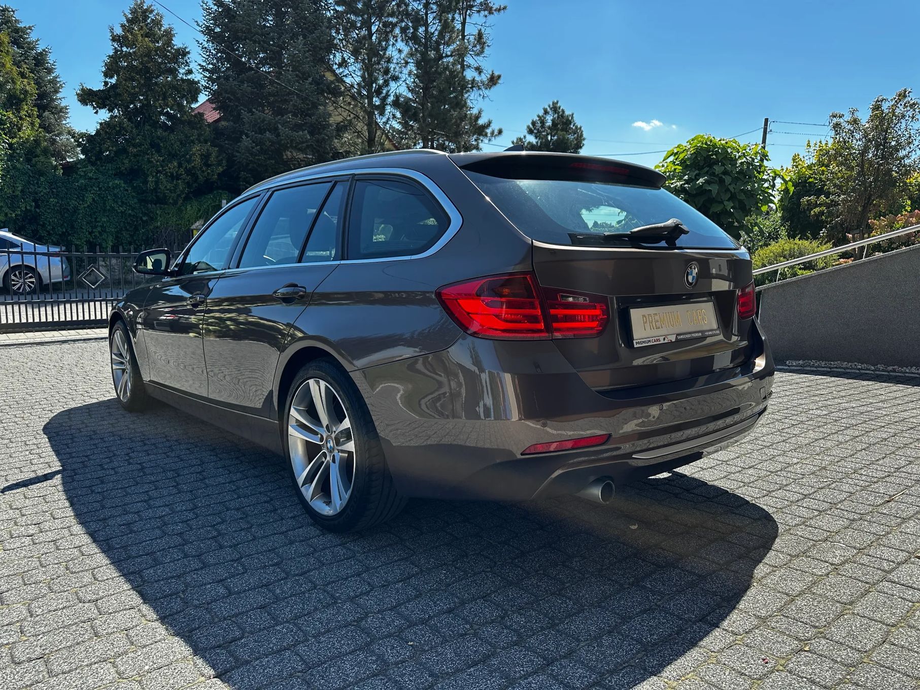 BMW Seria 3 wszyscy_asystenci*ACC*head_up*panorama*HARMAN_KARDON*KEYLESS*BEZWYPADK