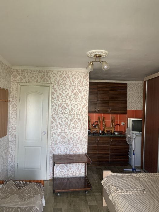 Сдам  однокомнатную квартиру студию Одесса! частный сектор Лузановка!