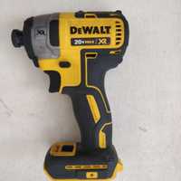 Імпакт DeWalt DCF887