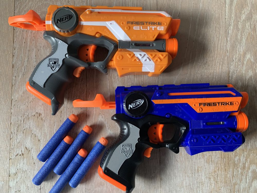 Wyrzutnia Nerf 2 sztuki Firestrike i Firestrike Elite