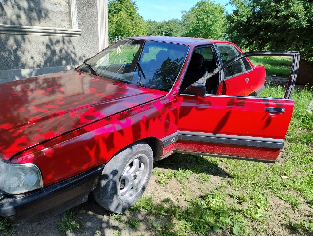 Продам ауді 100 механіка