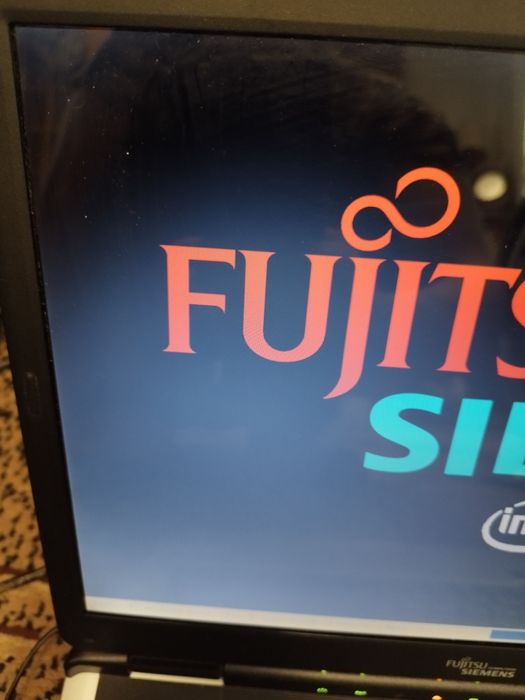 Laptop Fujitsu Siemens