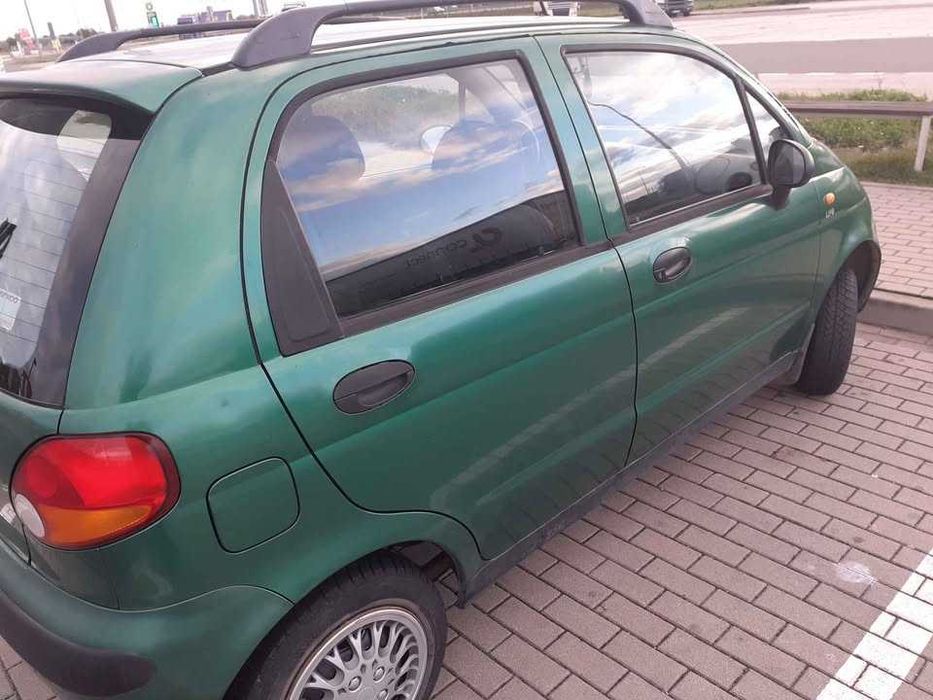 Sprzedam zadbanego matiza bez rdzy z opłatami 2499zł