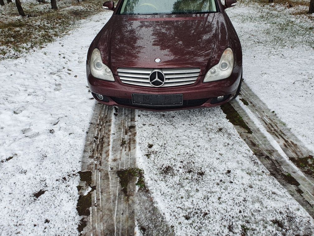 Mercedes Cls 219 przód maska zderzak blotniki lampy pas