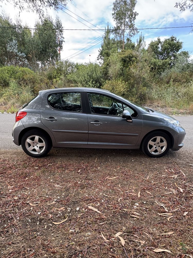 Peugeot 207 1.4 hdi
