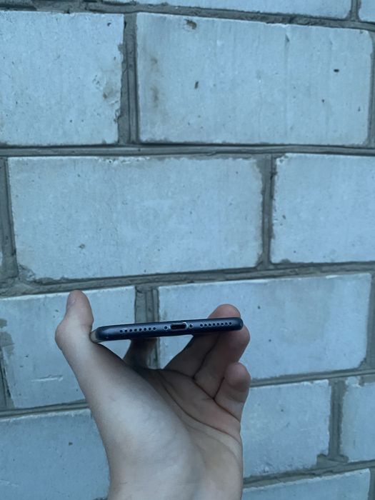 Iphone 8+ Plus під відновлення