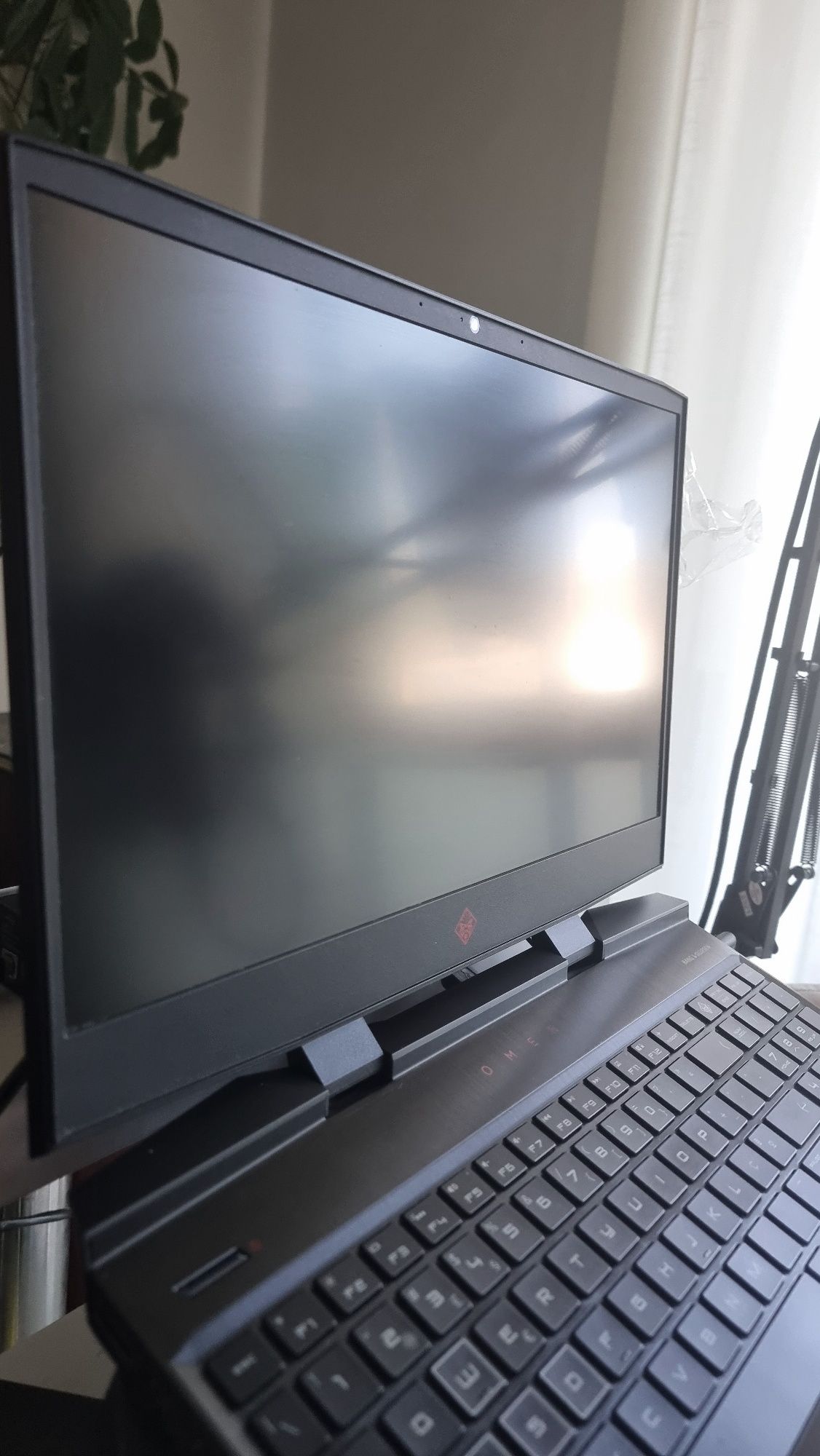 Computador HP OMEN 15 (MT bom estado-estimado)