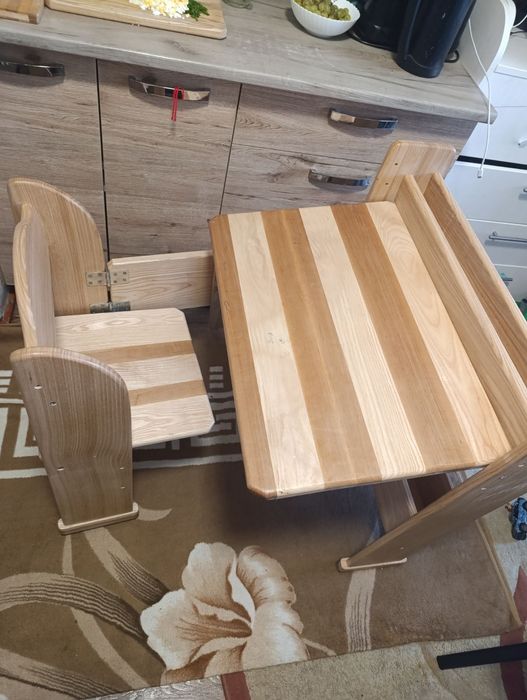 Продам дитячу парту ручної роботи