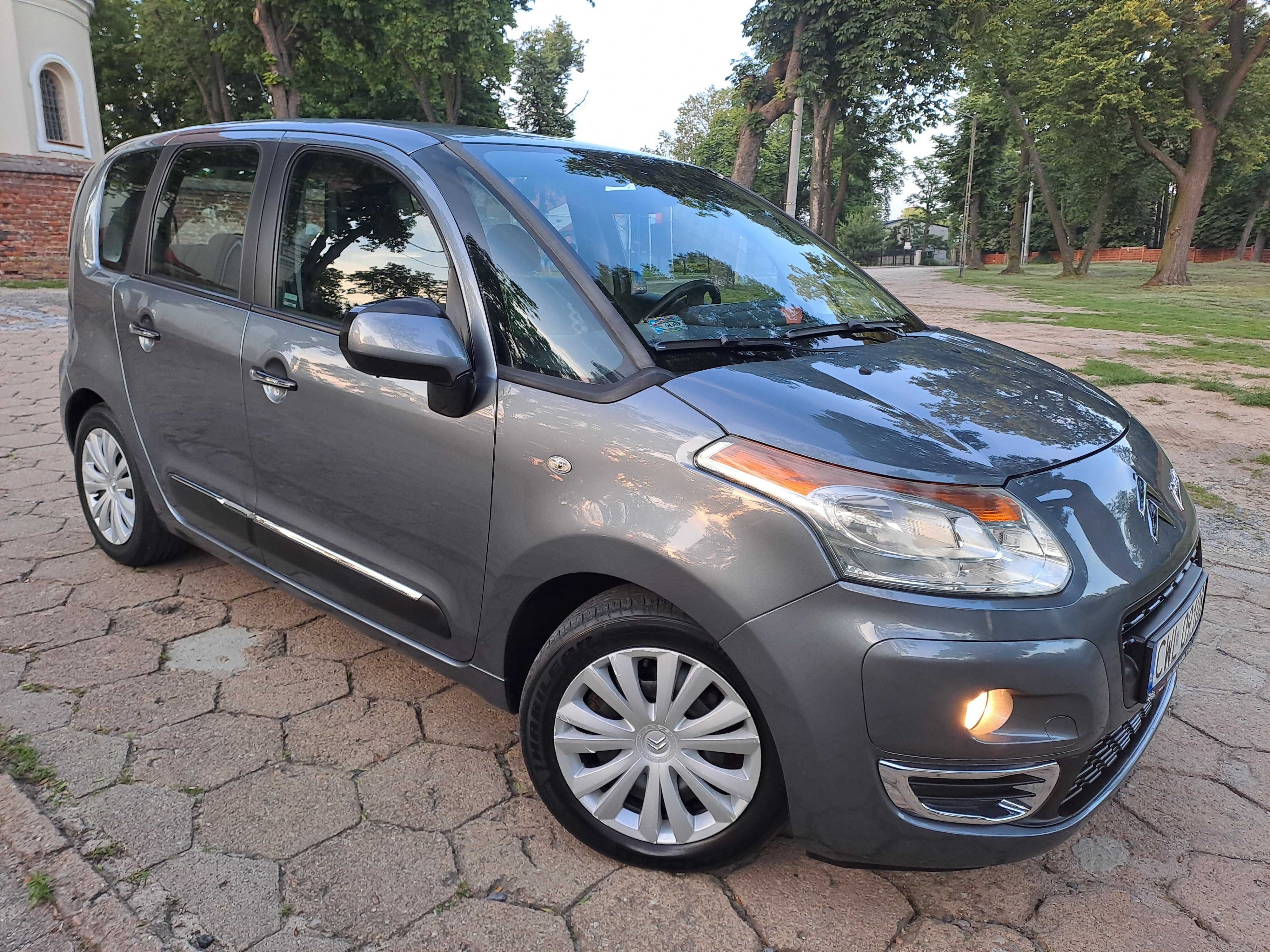 Citroen C3 Picasso Exclusive 1.4 z gazem, stan bdb, 2009rok