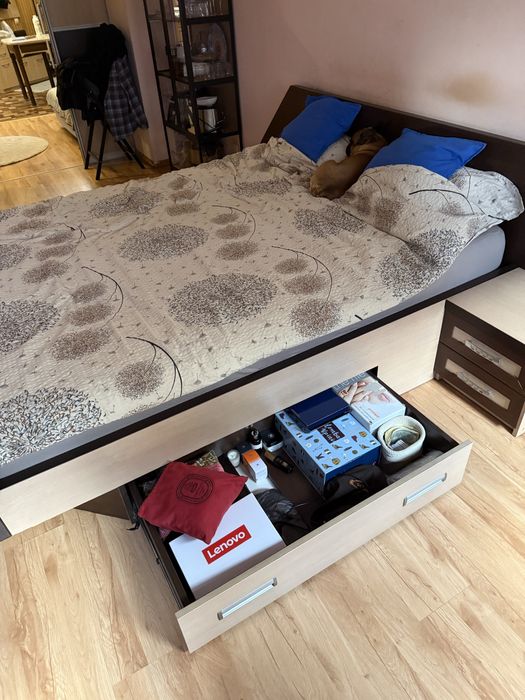 Ліжко двоспальне