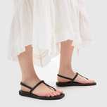 Crocs Women's Miami Thong Sandal Flat сандалии женские черные.