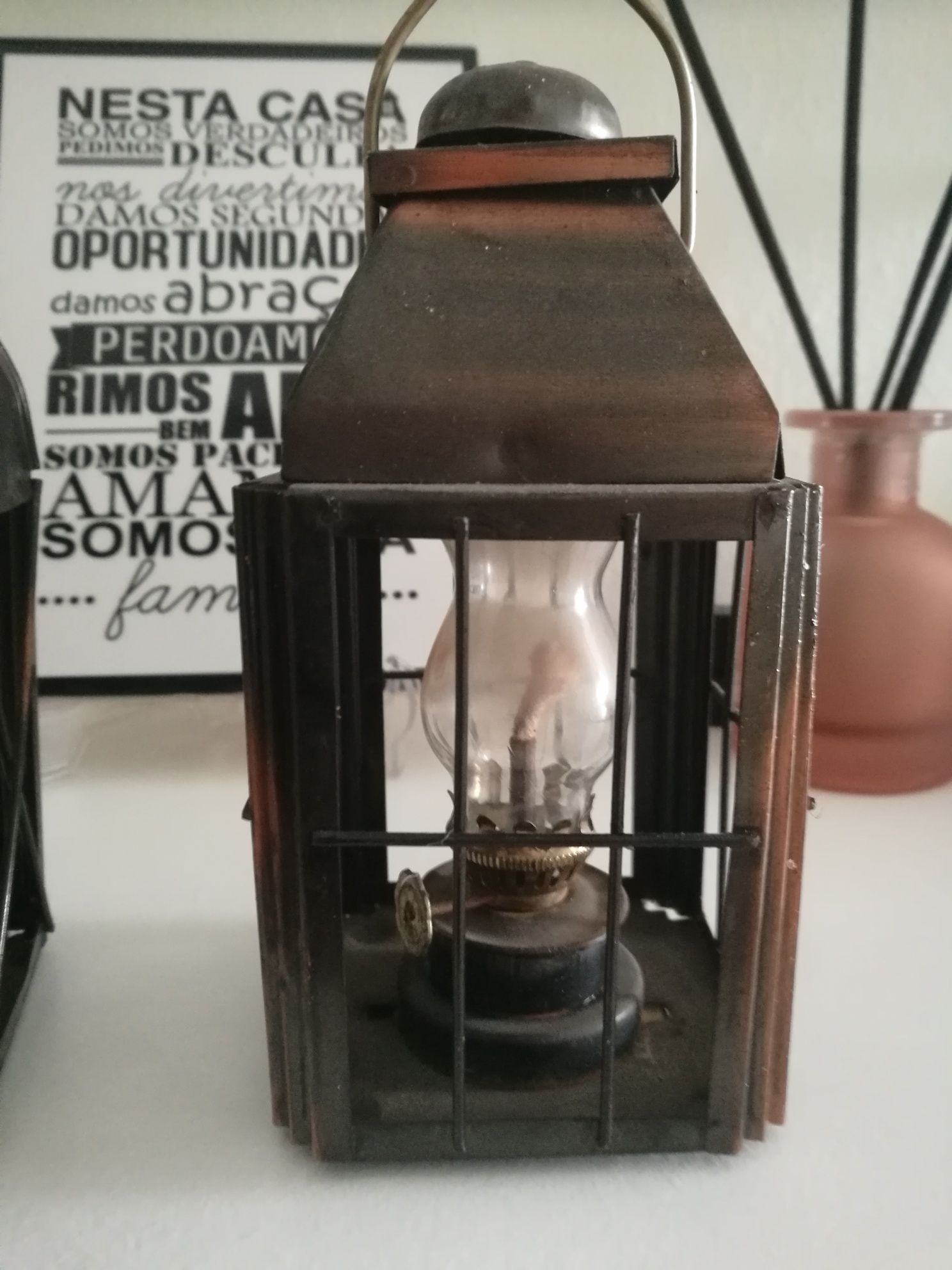 Par de candeias em bronze