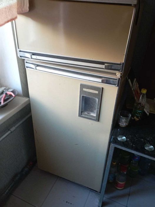 Холодильник ОКА с компрессором напитков