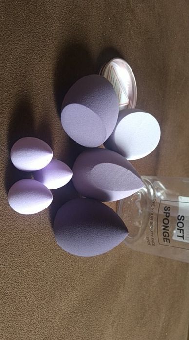 Набор спонжей в банке, набір спонжів в банці., спонжики.