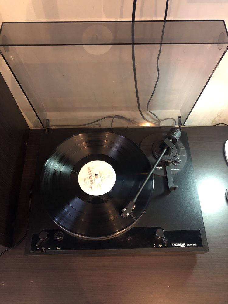 Вініловий програвач. Виниловый проигрыватель. Thorens td 280 mk3.