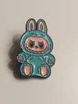 Pin Labubu przypinka.