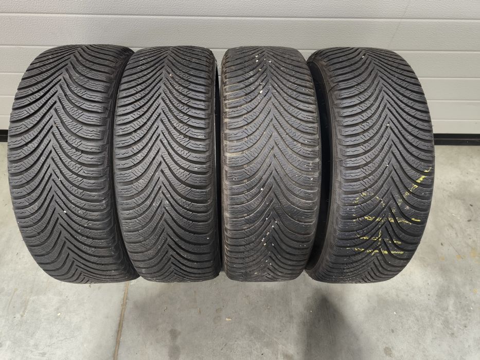205/50/17 93H Michelin Alpin5
