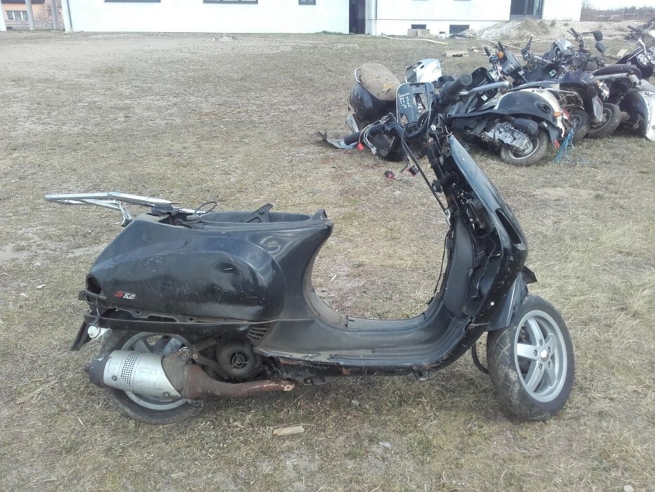 Piaggio vespa lx50 lx 50 s silnik koło felga lampa amortyzator części