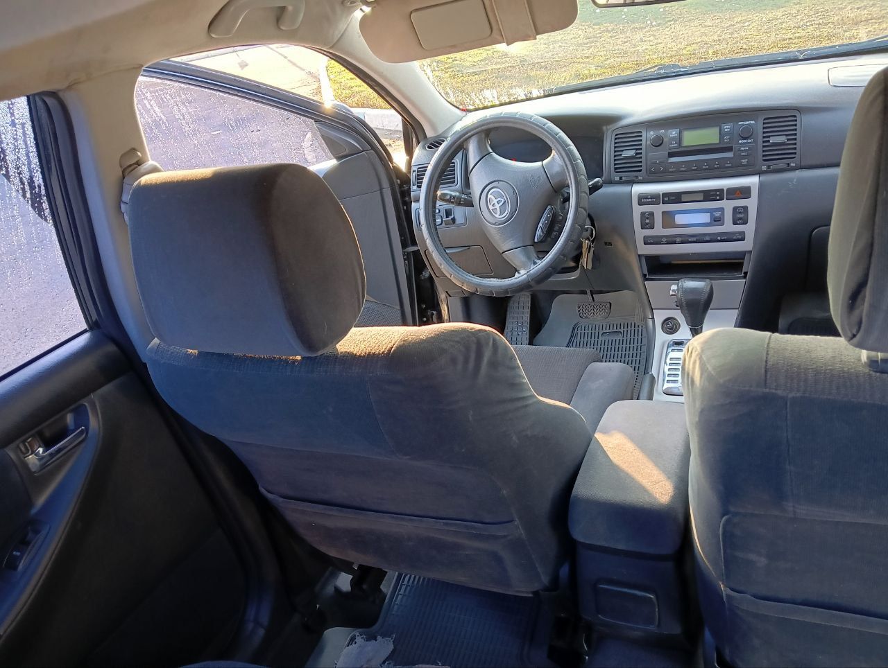 Продам Toyota Corolla 2003