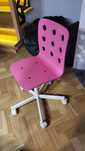 Krzesło na kółkach do biurka. Ikea