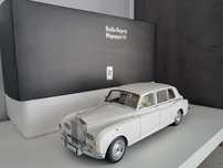 Model Rolls Royce Phantom VI Kyosho 1/18