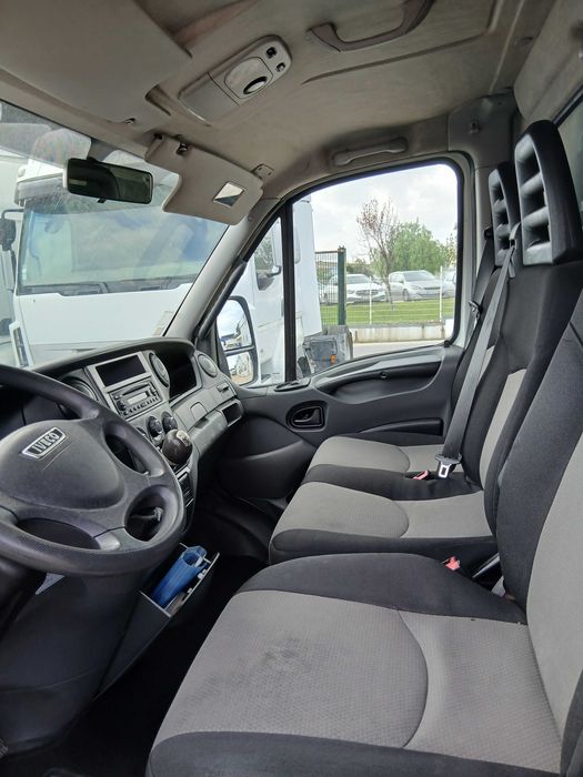 Iveco Daily 70-170 c/ caixa cortinas