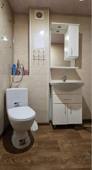 Продається комерційне приміщення в центрі міста