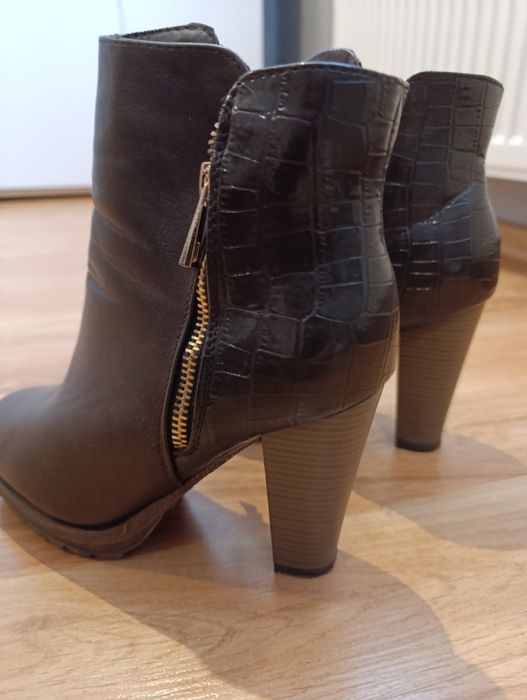 Kozaki botki brązowe 37