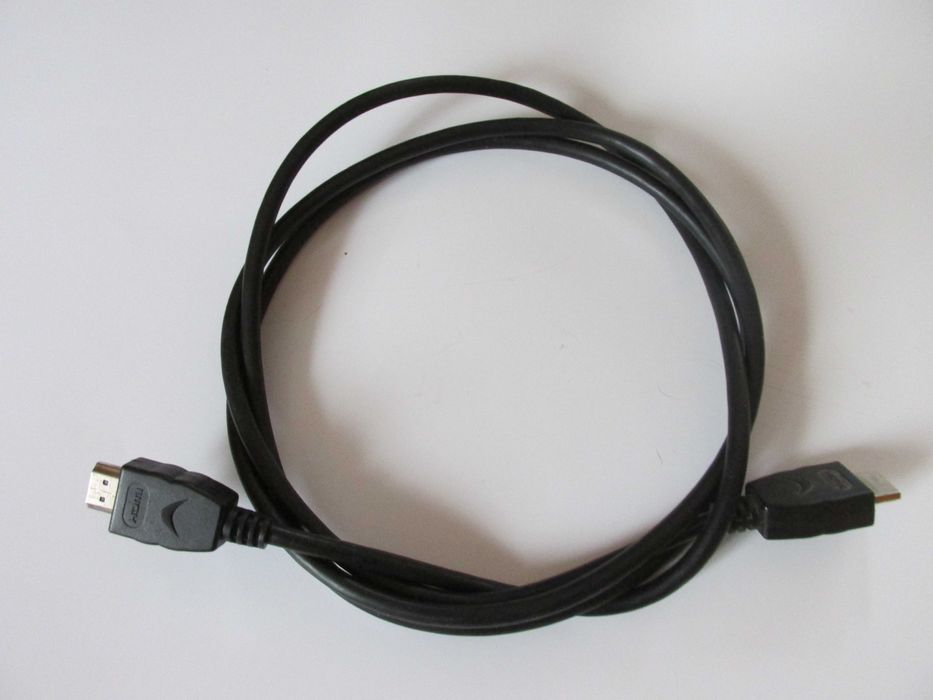 Kable podłączeniowe tv.