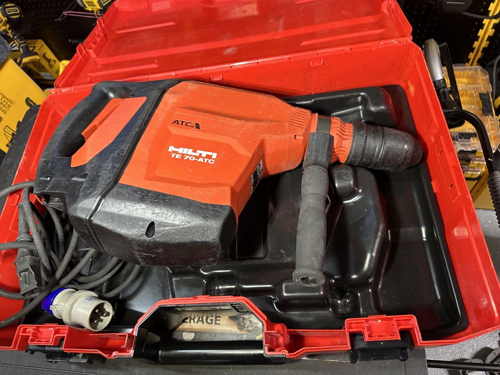 Безщітковий комбінований перфоратор Hilti TE 70 AVR ATC 2024 Хілті