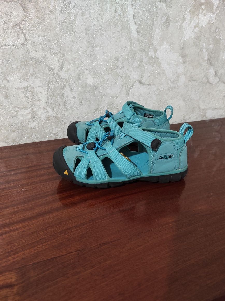 Дитячі сандалі Keen 21cm i 18cm