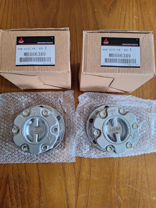 Cubos tração manuais Mitsubishi L200 strakar /  pajero originais
