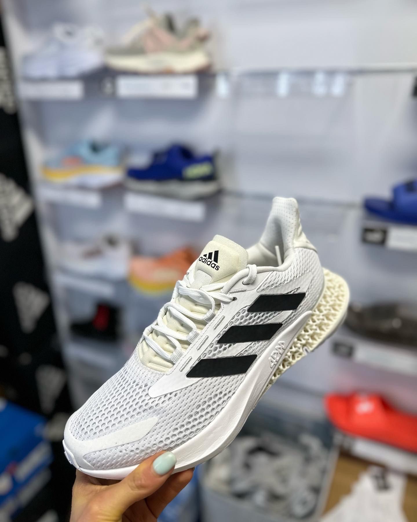 Оригінальні кросівки Adidas 4DFWD PULSE Q46449