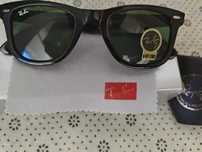 Ray-Ban Wayfarer Sunglasses Black/Green