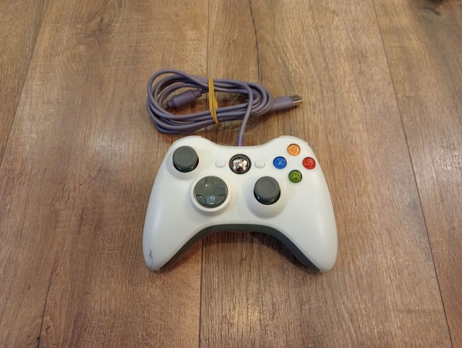 Pad do konsoli Xbox 360