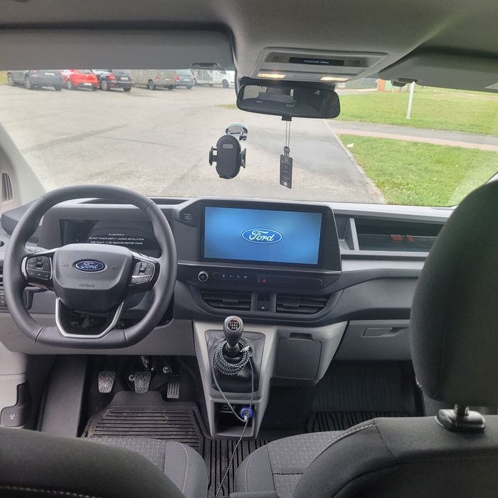 Transport Przewóz osób 8+1 osobowy bus taxi wynajem