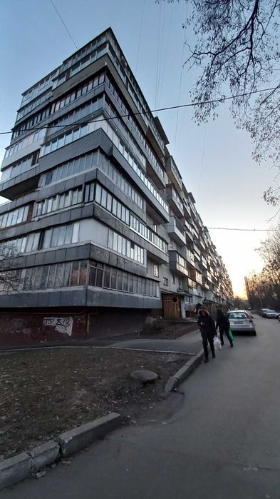 Оренда 3-кім.  Васильковская,2а метро  Голосеевская  Васильковская